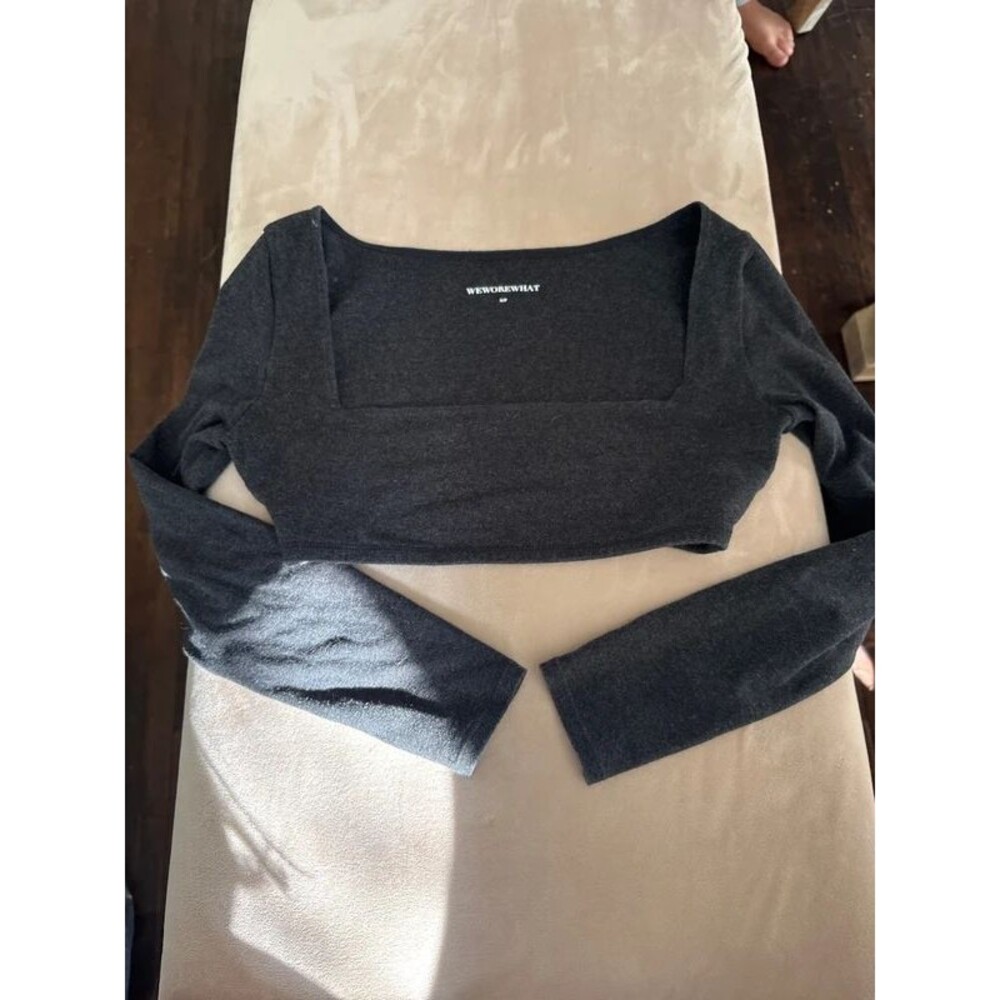 We wore what long sleeve crop top